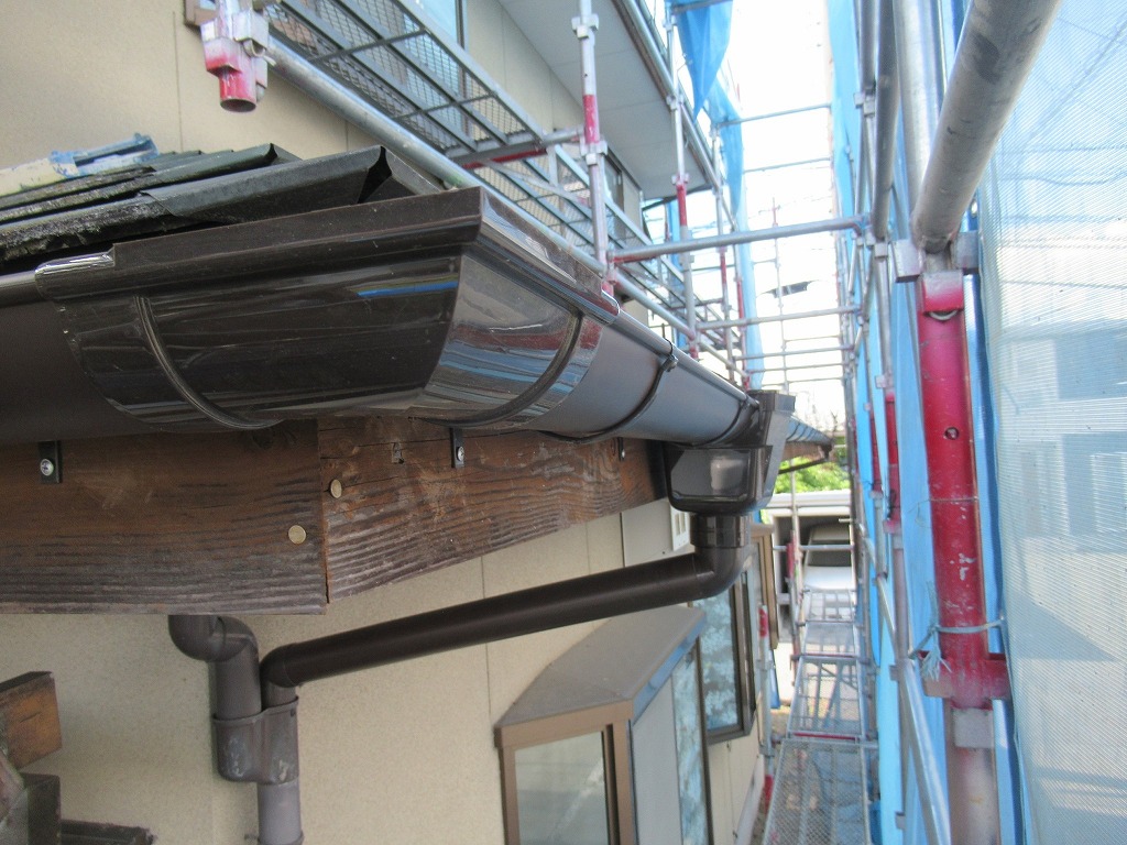 新規雨樋の取付　韮崎市